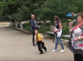 В ЛНР используют детей для нужд пропагандиста Грэма Филлипса